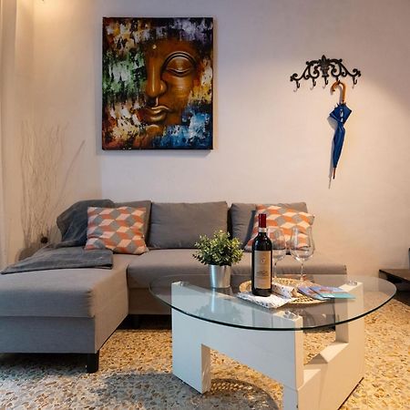 F1 - Santa Croce One Bedroom Apartment For Couples Firenze Esterno foto